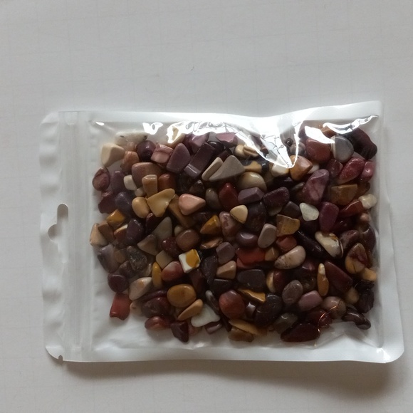 Mookaite Tumbled Stones - Picture 3 of 4